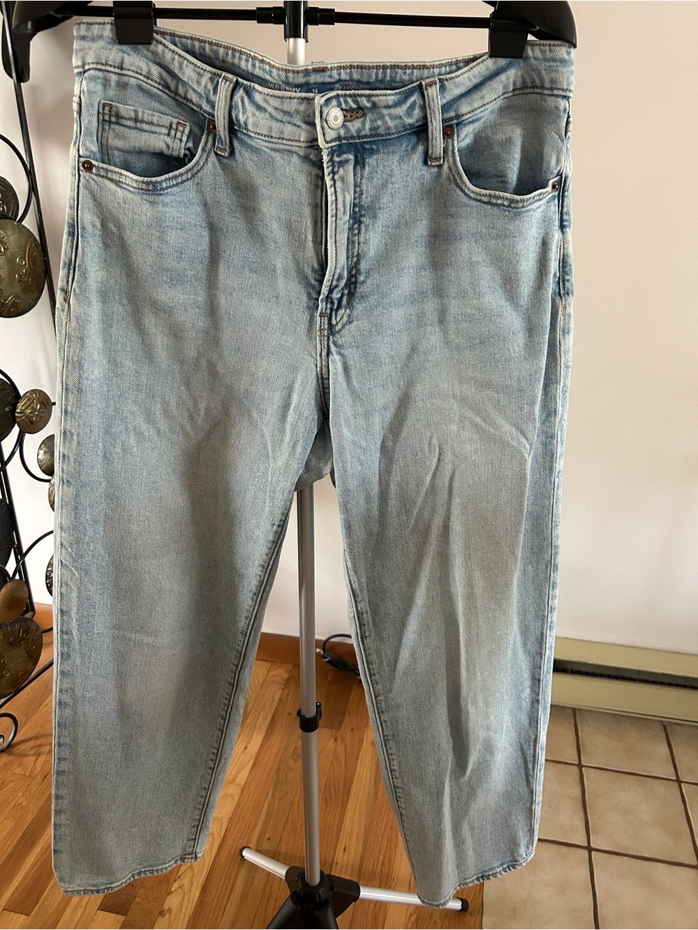 Old Navy Light Blue Women's Straight-Leg Jeans